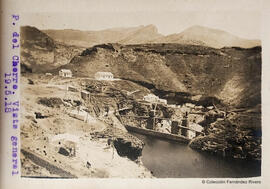 Ardales (Málaga), construcción de la presa sobre el río Turón. Fotógrafo desconocido.