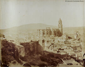 Málaga, ciudad y catedral desde la Alcazaba. Masson.