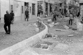 Obras de remodelación en la plaza de la Constitución. Marzo de 1960. Málaga, España