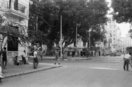 Alameda Principal. Cruce con calle Córdoba y Puerta del Mar. Agosto de 1959. Málaga, España.