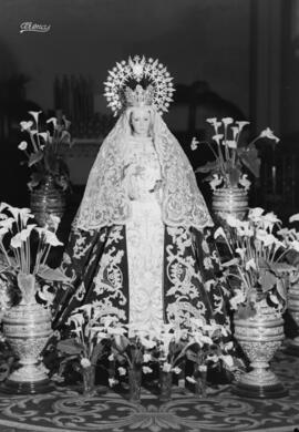 Semana Santa de Málaga. María Santísima de la Esperanza. Iglesia de Santo Domingo. España. 01