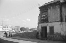 Calle, barrio de El Perchel. Enero de 1965. Málaga, España