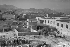 Construcción de la barriada de Carranque. Agosto de 1953. Málaga, España.