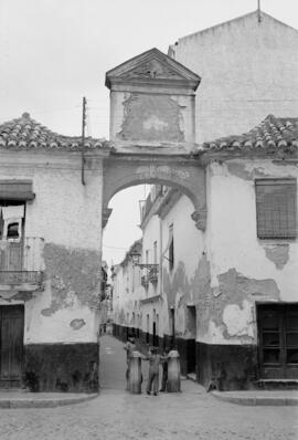 Calle Arco, barrio de El Perchel. 1974, febrero. Málaga, España.