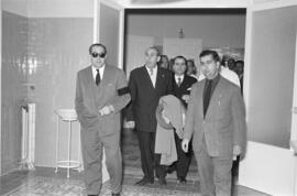 Luis Julve Ceperuelo y Eliseo Sastre del Blanco junto con José Lazárraga Abechuco visitan las ins...