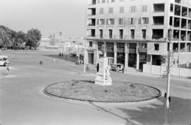 Plaza de la Marina. Edificio de la Equitativa. 1959, julio. Málaga, España.