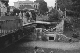 Arroyo de La Caleta y calles embarradas por las inundaciones del 29 de octubre de 1955. Málaga, E...