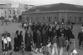 Miembros de las Juventudes Hitlerianas en la Explanada de la Estación. 1941. Málaga, España.