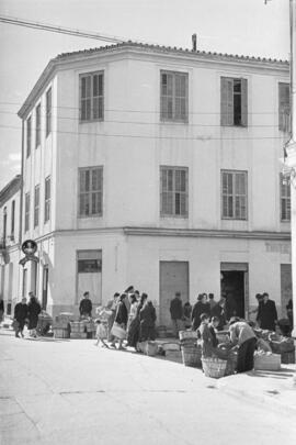 Entorno del Mercado del Molinillo. Diciembre de 1952. Málaga, España.