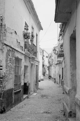 Calle San Pedro, barrio de El Perchel. 1974, febrero. Málaga, España.