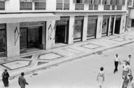 Calle Larios. 1959, julio. España.