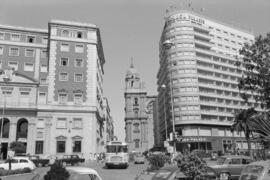 Calle Molina Lario. Plaza de la Marina. Cortina del Muelle. 1968, octubre. Málaga. España.