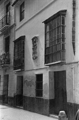 Calle Correo Viejo. Casa natal del Marqués de Salamanca en el número 11. 1949. Málaga, España.