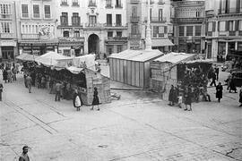 Ventas navideñas. Plaza de la Constitución. 1948. Málaga, España.