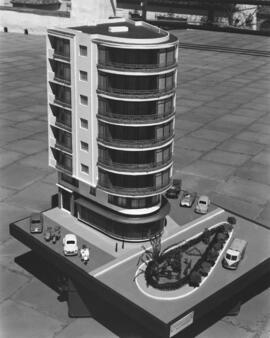 Maqueta del edificio de viviendas calle Cortina del Muelle, número 13. Marzo de 1963. Málaga, Esp...