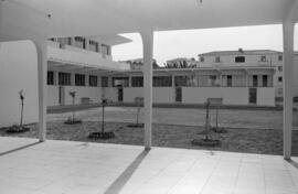 Escuela de Comercio e instituto de bachillerato Nuestra Señora de la Victoria. Abril de 1961. Mál...