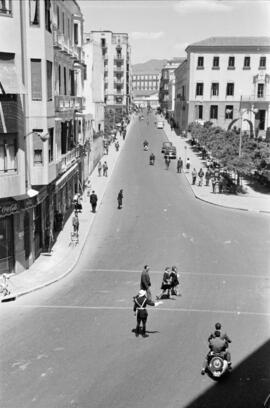 Calle Alcazabilla, vista desde la Aduana. Abril de 1959. Málaga, España