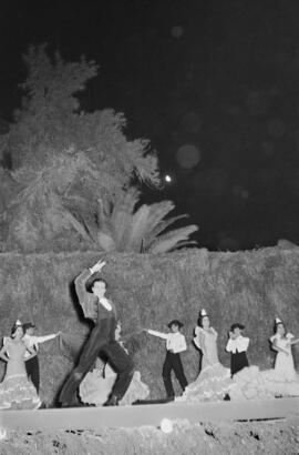 Baños del Carmen. Antonio y su Compañía de Ballet Español. Agosto de 1960. Málaga (España). 24