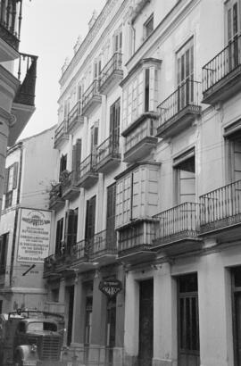 Calle. 1954, octubre. Málaga. España.
