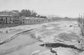 Málaga nevada. El río Guadalmedina. Febrero de 1954. España-02