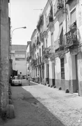 Calle Fuentecilla, barrio de El Perchel. 1971. Málaga, España.