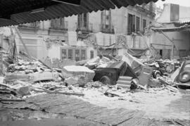 Málaga nevada. Destrozos en la calle. Febrero de 1954. España-02