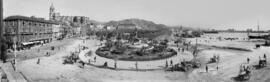 Panorámica del puerto, el parque y la ciudad. Hacia 1910. Málaga, España. 01