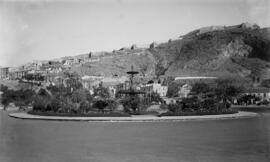 Plaza de Torrijos. Fuente de las Tres Gracias. Coracha. Castillo de Gibralfaro. Monte de Gibralfa...