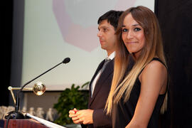 Presentadores de la gala del deporte de la Universidad de Málaga. Mayo de 2014