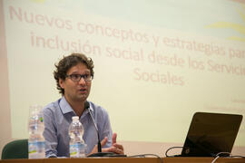 Laureano Martínez. Curso "La integración social, reto actual de los Servicios Sociales"...
