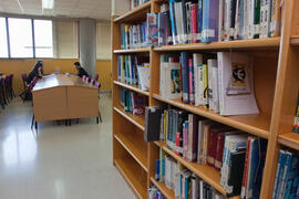 Biblioteca de Ciencias de la Comunicación. Campus de Teatinos. Abril de 2013