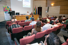 Santi Carrillo presenta la conferencia de Antonio Luque en el curso "Tres generaciones de la...