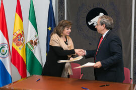 Firma del convenio de la Universidad de Málaga con el gobierno de Paraguay. Edificio del Rectorad...