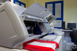 CIMES: Centro de Investigaciones Médico Sanitarias. Campus de Teatinos. Mayo de 2013