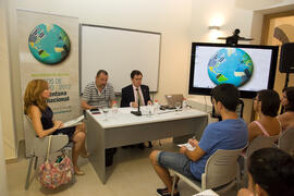 Cursos de verano 2012 de la Universidad de Málaga. El papel de lo privado en la gestión de lo púb...