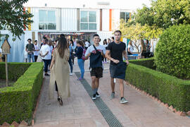 Welcome to UMA. Bienvenida a los alumnos de intercambio internacional de la Universidad de Málaga...