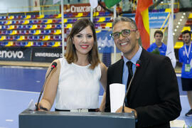 Presentadores de la ceremonia de apertura del Campeonato del Mundo Universitario de Balonmano. An...