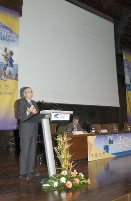 Conferencia Inaugural de Manuel Castillo. 2º Congreso Internacional de Actividad Físico-Deportiva...