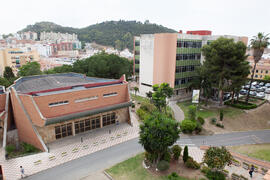 Paraninfo y Pabellón de Gobierno. Campus de El Ejido. Mayo de 2015