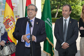 José Ángel Narváez y Pedro Farias en la inauguración de la Oficina de la Universidad de Sharjah, ...