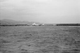 Destrozos del temporal de viento. Puerto de Málaga. Enero de 1963