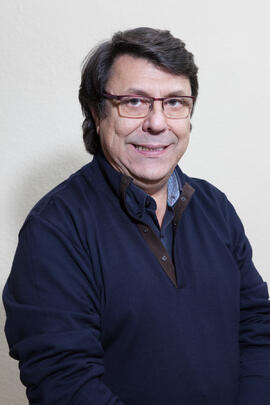 Antonio J. García Ruiz. Personal e instalaciones del Departamento de Farmacología. Facultad de Me...