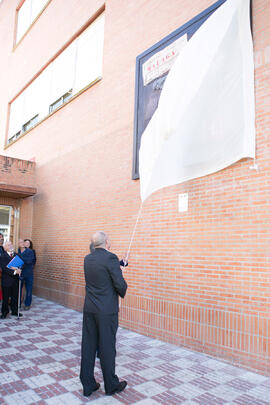 Inauguración del mural conmemorativo del 50 Aniversario de la Facultad de Económicas. Facultad de...