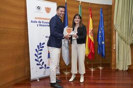 Entrega del Premio del Aula de Economía y Deporte de la Universidad de Málaga a Joaquín Sánchez. ...