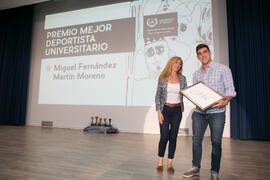 Entrega del Premio Mejor Deportista Universitario a Miguel Fernández Martín-Moreno en la Gala del...