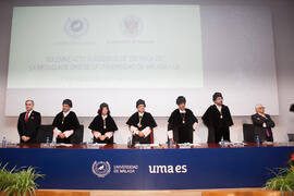 Mesa presidencial en la imposición de la Medalla de Oro de la Universidad de Málaga a la Universi...