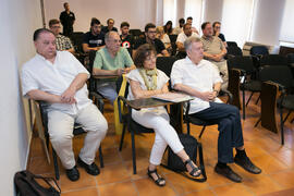 Asistentes a la conferencia "Hacia un proyecto educativo andaluz: de la Asamblea de Ronda a ...