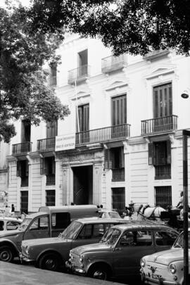 Málaga. Fachada del edificio de la antigua Audiencia Provincial. Obras de adaptación para la inst...