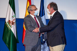 Toma de posesión de Luis Miguel Real Navarrete como nuevo profesor titular del Área de Bioquímica...