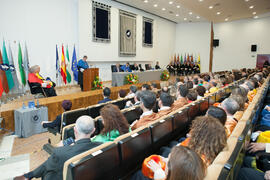 Francisco José Palma Molina en la imposición de la Medalla de Oro de la Universidad de Málaga a A...